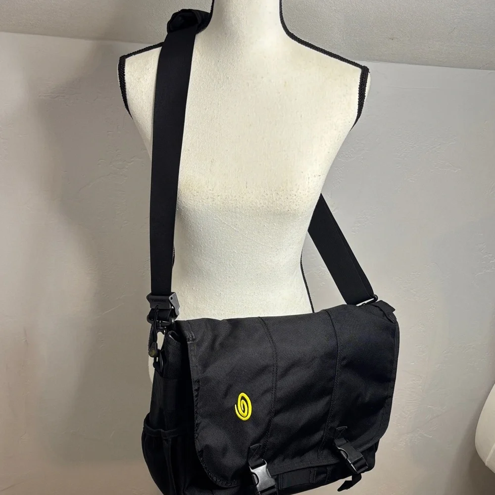 Timbuk2 Black Messenger Bag with Yellow Logo